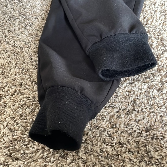 FIGS Tansen Black Technical Collection Jogger Scrub pants mens small - Picture 3 of 5